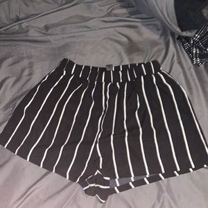 Black and white striped shorts from Shein size:M